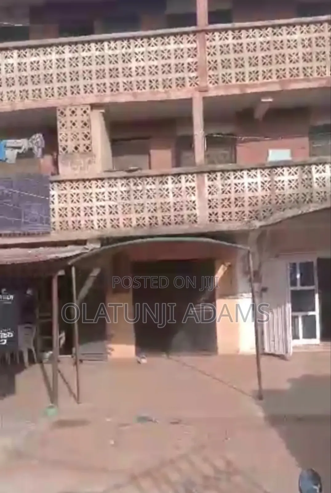 18bdrm House in Testing Ground, Osogbo for sale in Osogbo