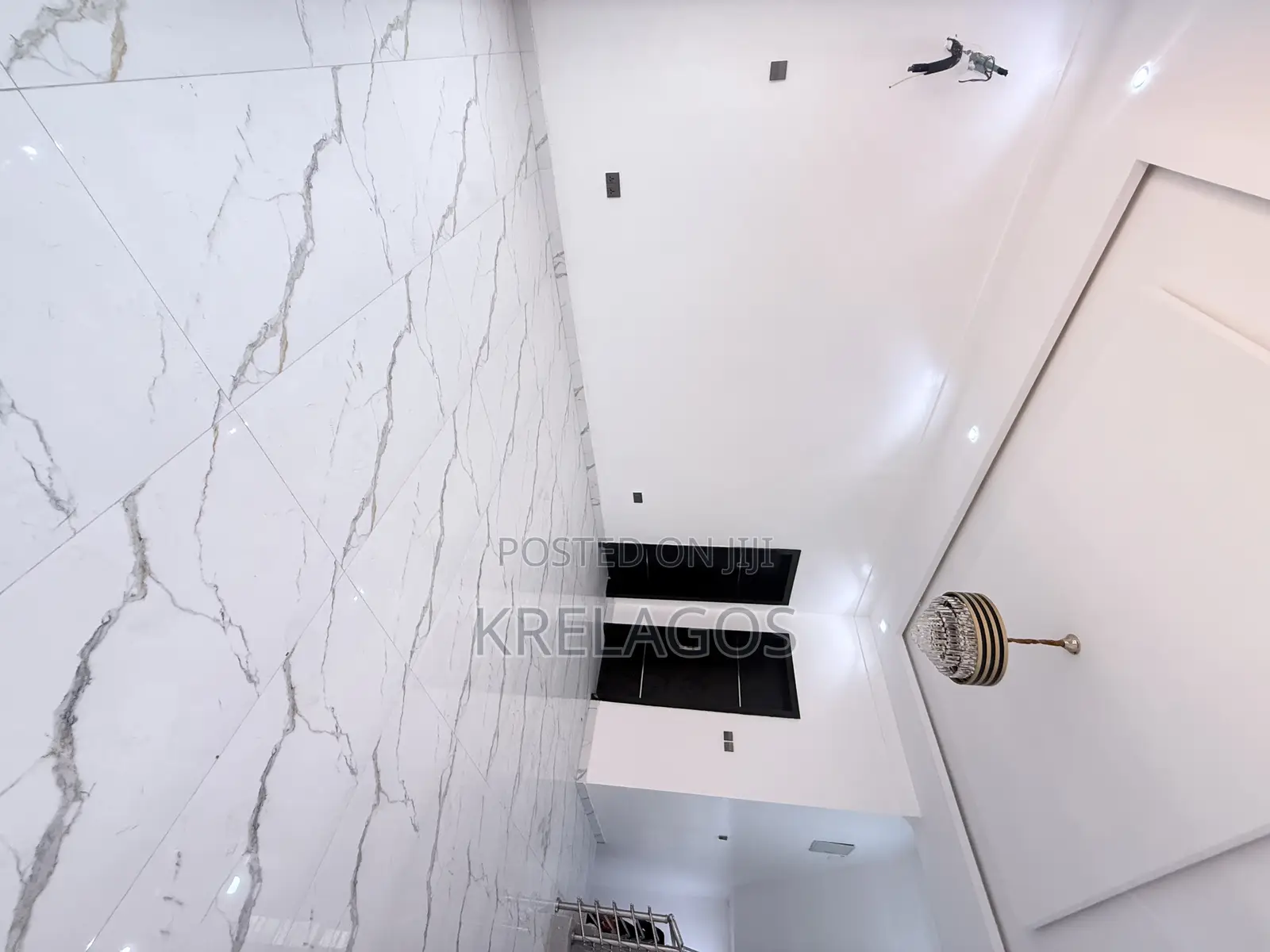 4bdrm Duplex in Ikate for sale in Ikate