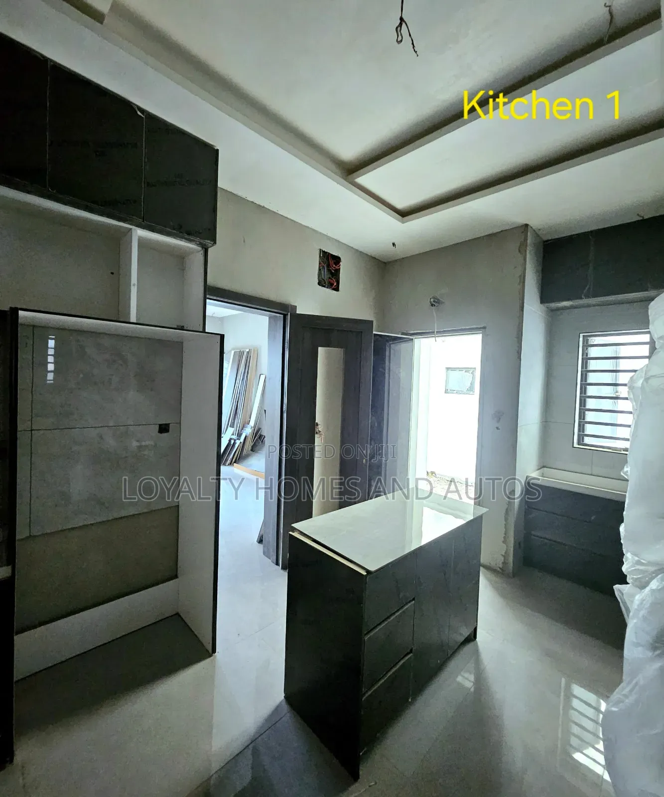 4bdrm Duplex in Alausa Ikeja for sale in Alausa