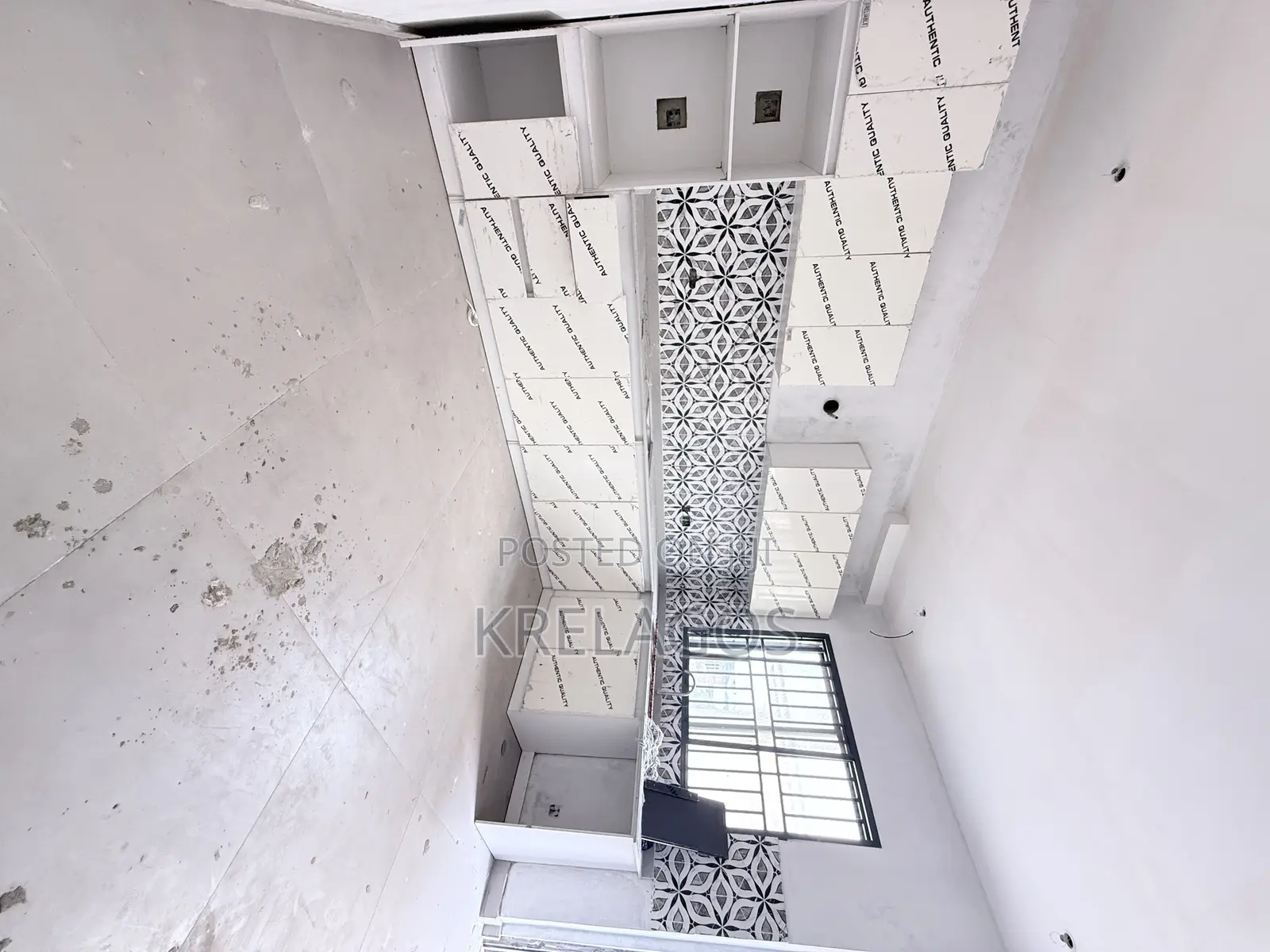 3bdrm Duplex in Ikate for sale in Ikate