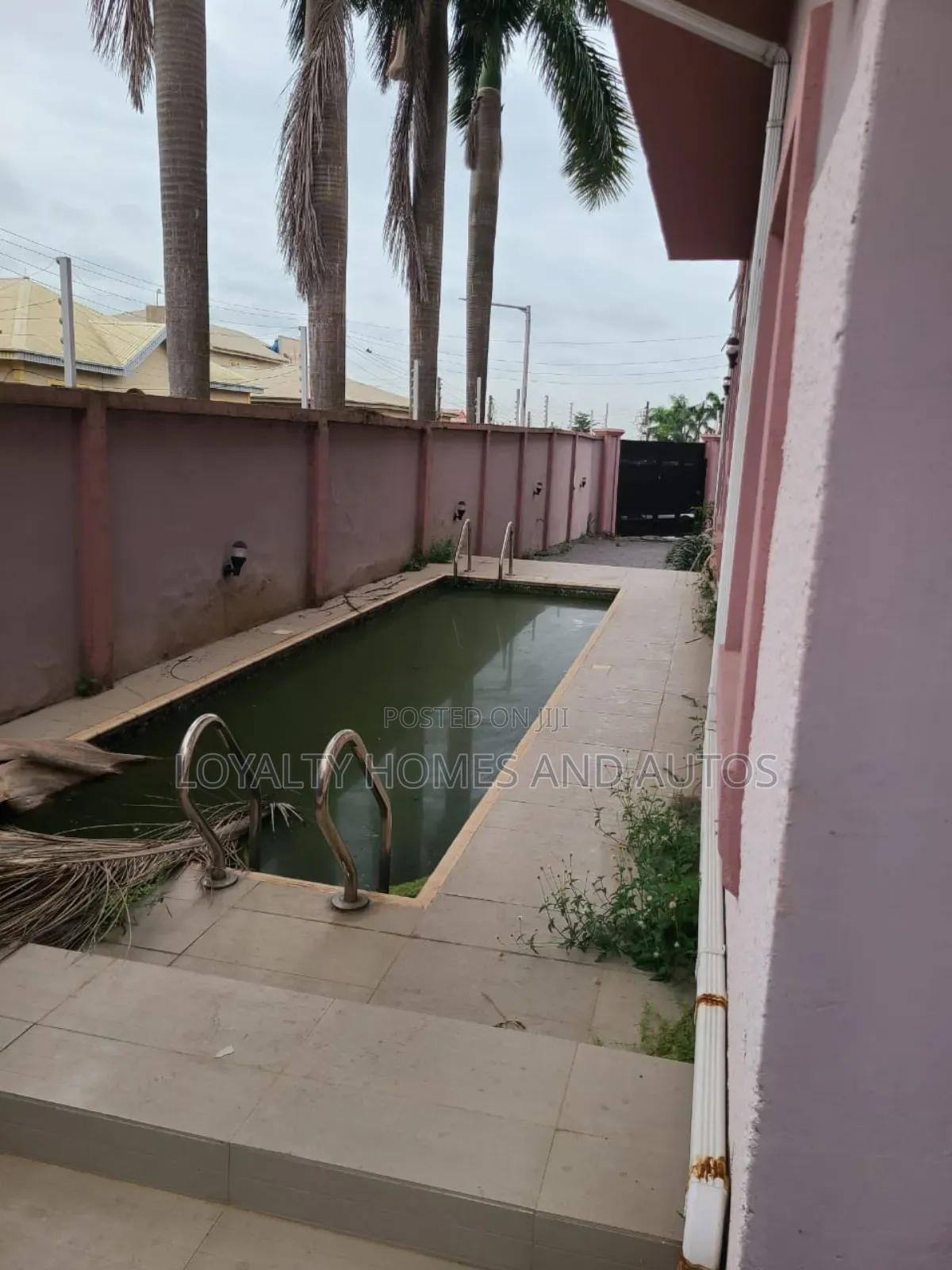 5bdrm Duplex in Magodo Phase 2 for sale in GRA Phase 2 Shangisha