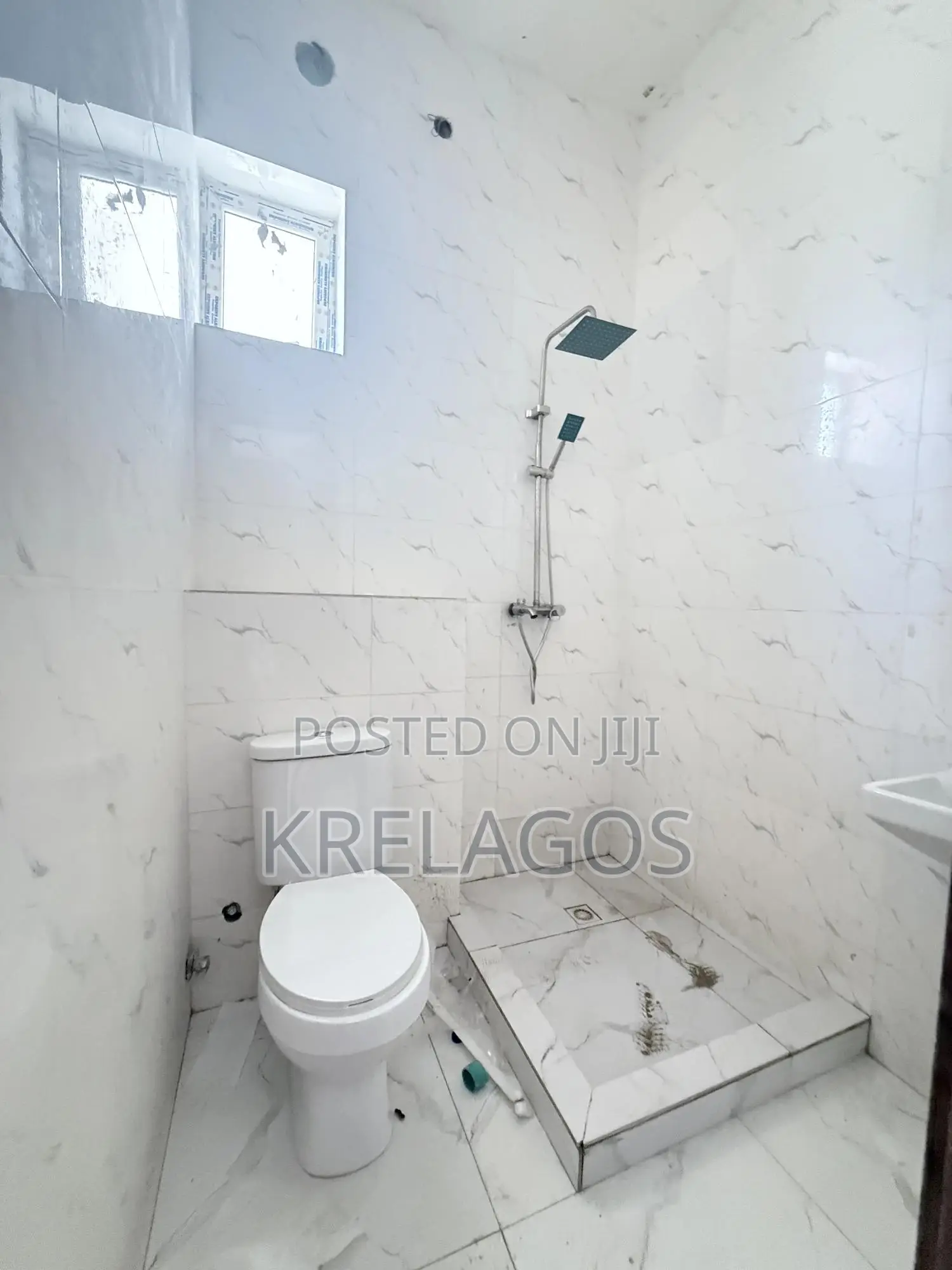 1bdrm Apartment in Ikate for sale in Ikate