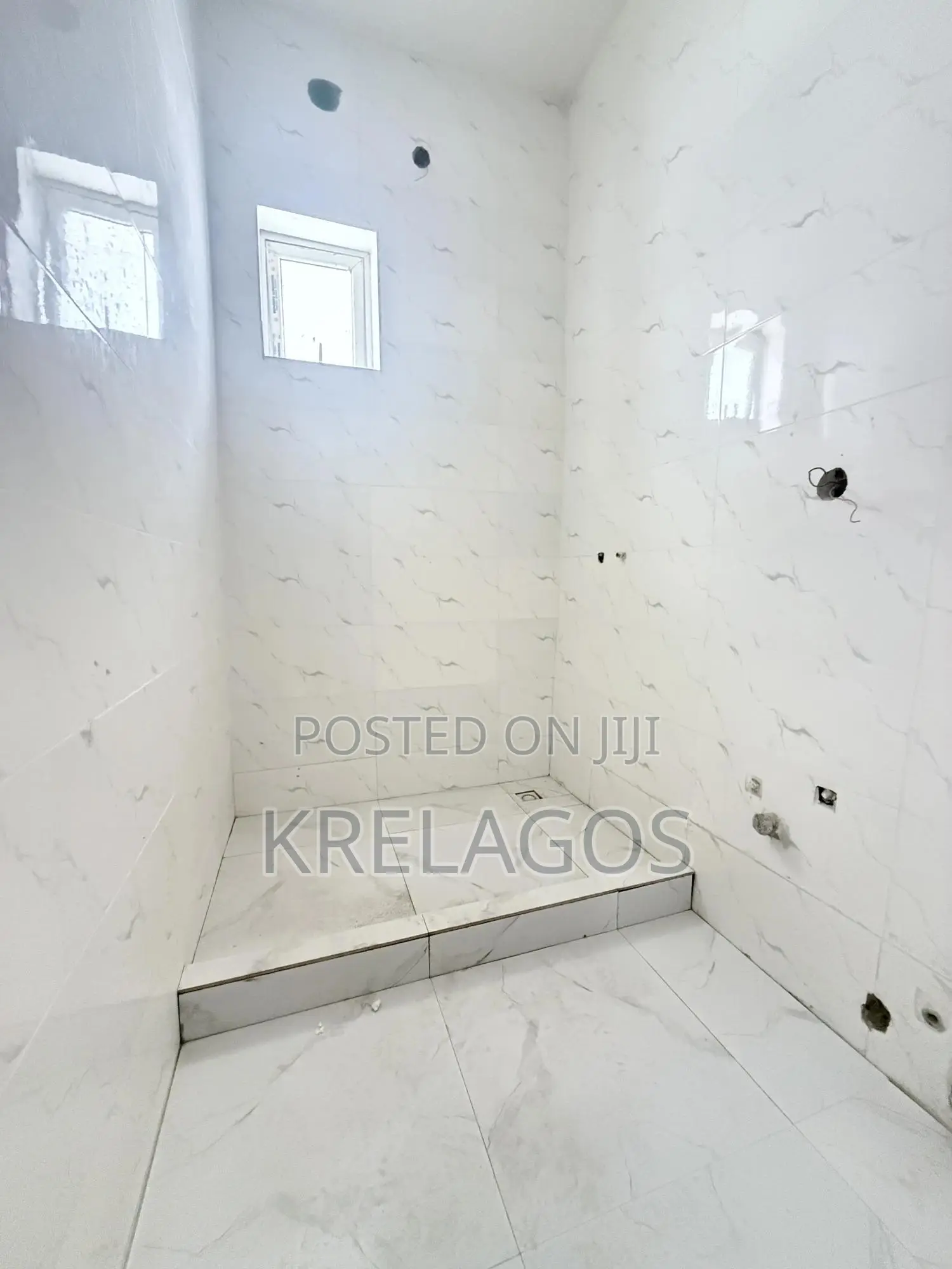 2bdrm Apartment in Ikate for sale in Ikate