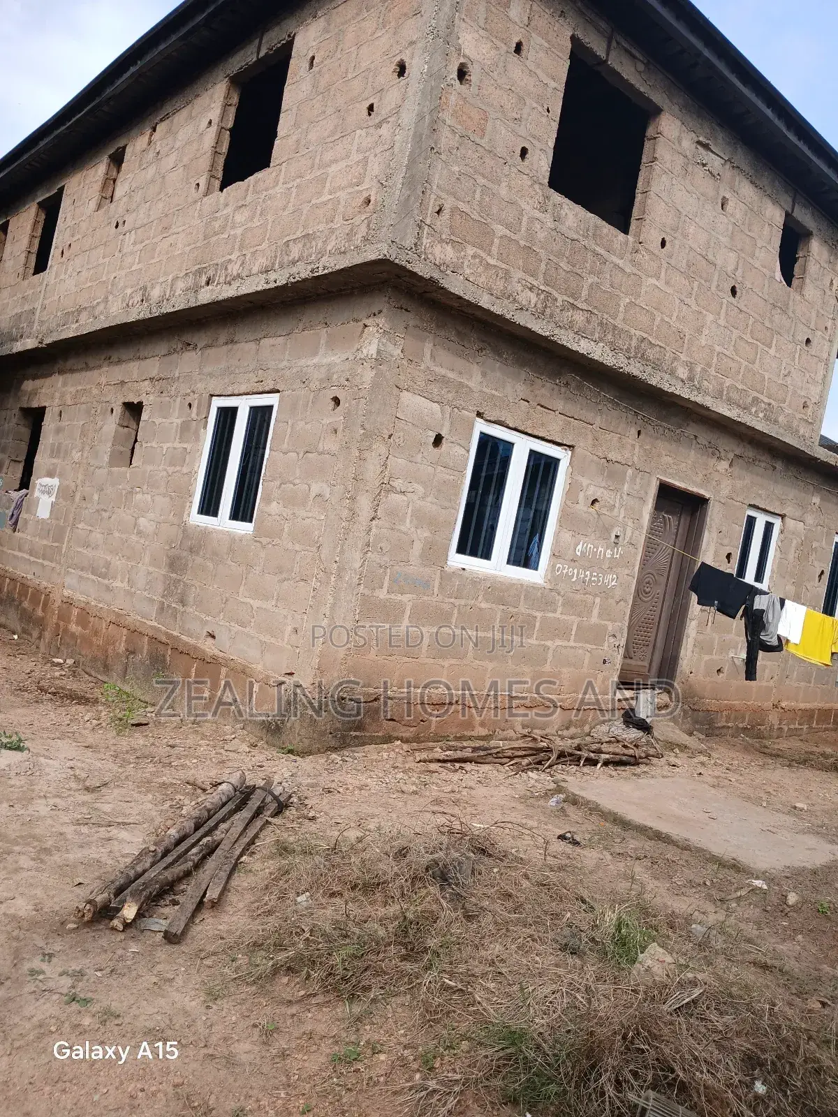 8bdrm House in Evergreen Estate, Alimosho for sale in Alimosho