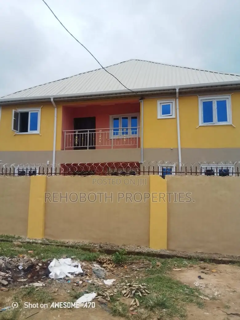 3bdrm Apartment in Hassan Block Elebu, Akala Express for rent in Akala Express