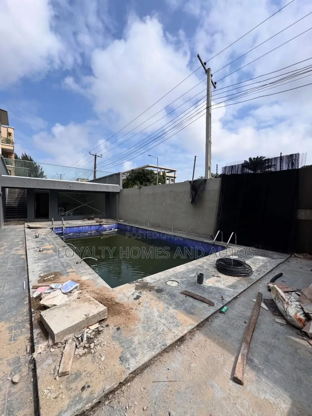5bdrm Duplex in Ikoyi Lagos Island for sale in Ikoyi
