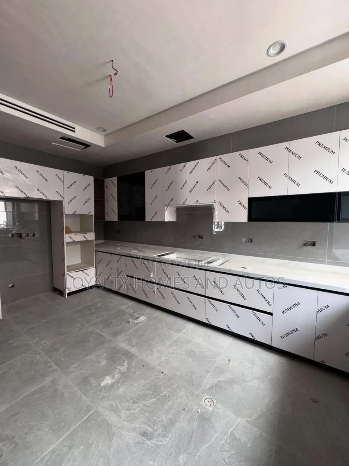 5bdrm Duplex in Ikoyi Lagos Island for sale in Ikoyi
