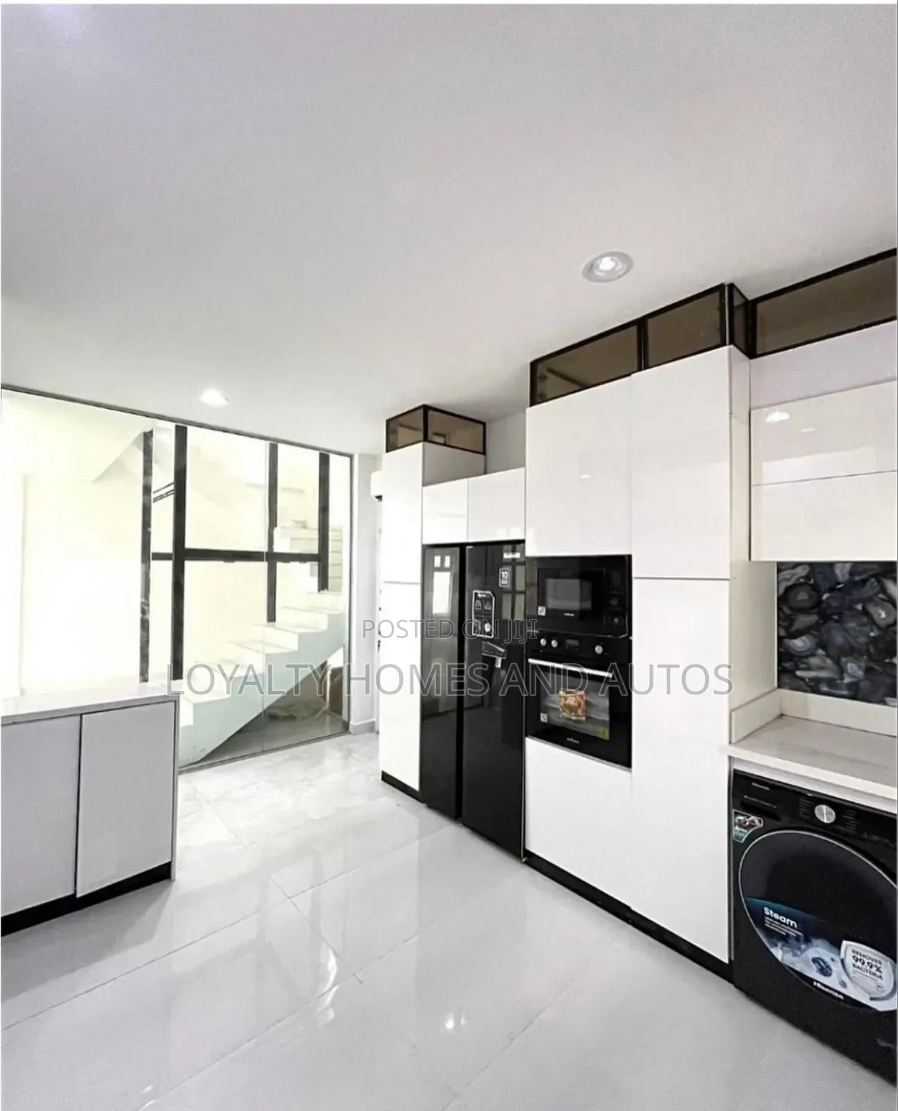 4bdrm Duplex in Banana Island Ikoyi for sale in Banana Island