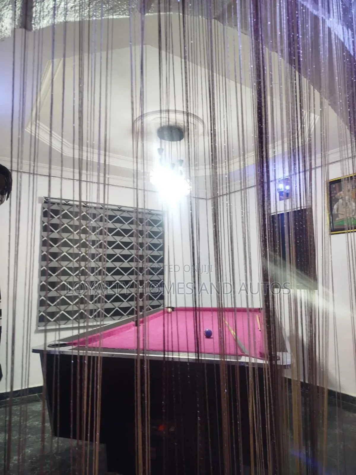 3bdrm Block of Flats in Surulere Lagos for sale in Surulere