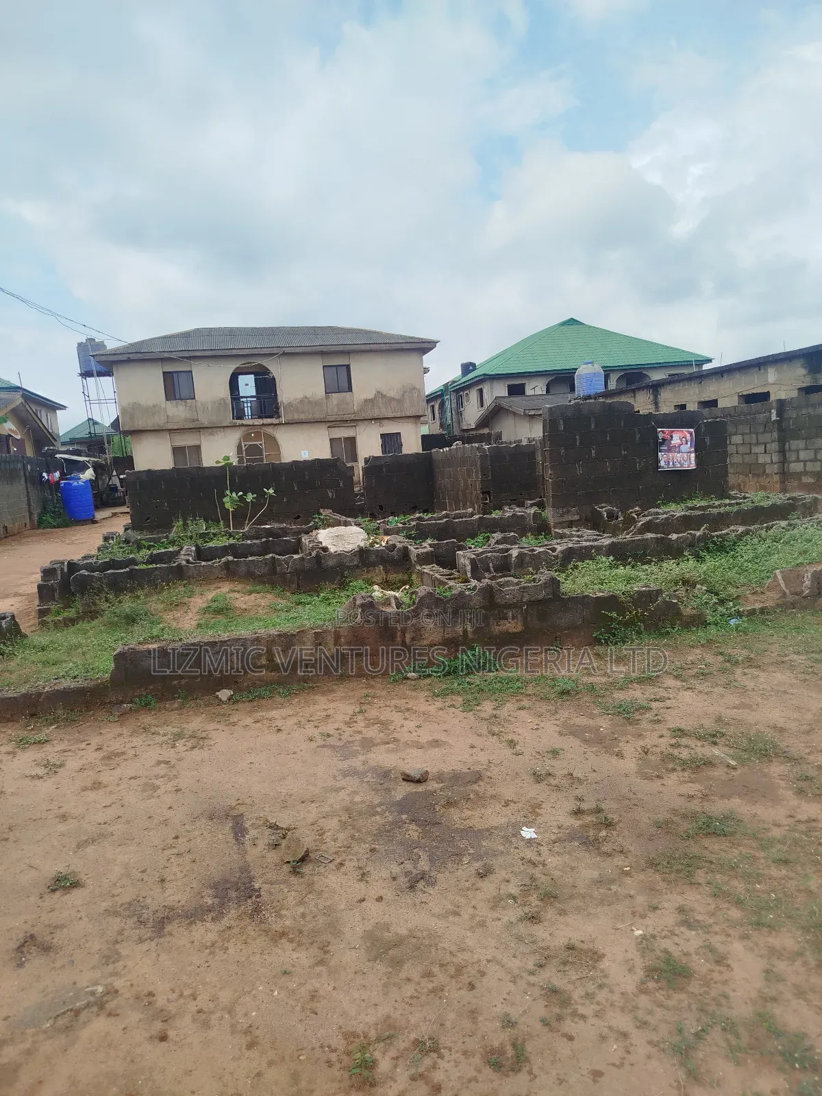 Furnished 2bdrm Block of Flats in Isuti Road, Igando / Ikotun/Igando in Igando / Ikotun/Igando