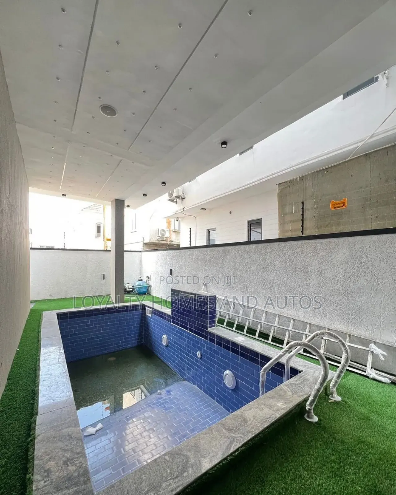 5bdrm Duplex in Ajah Lagos Island for sale in Ajah