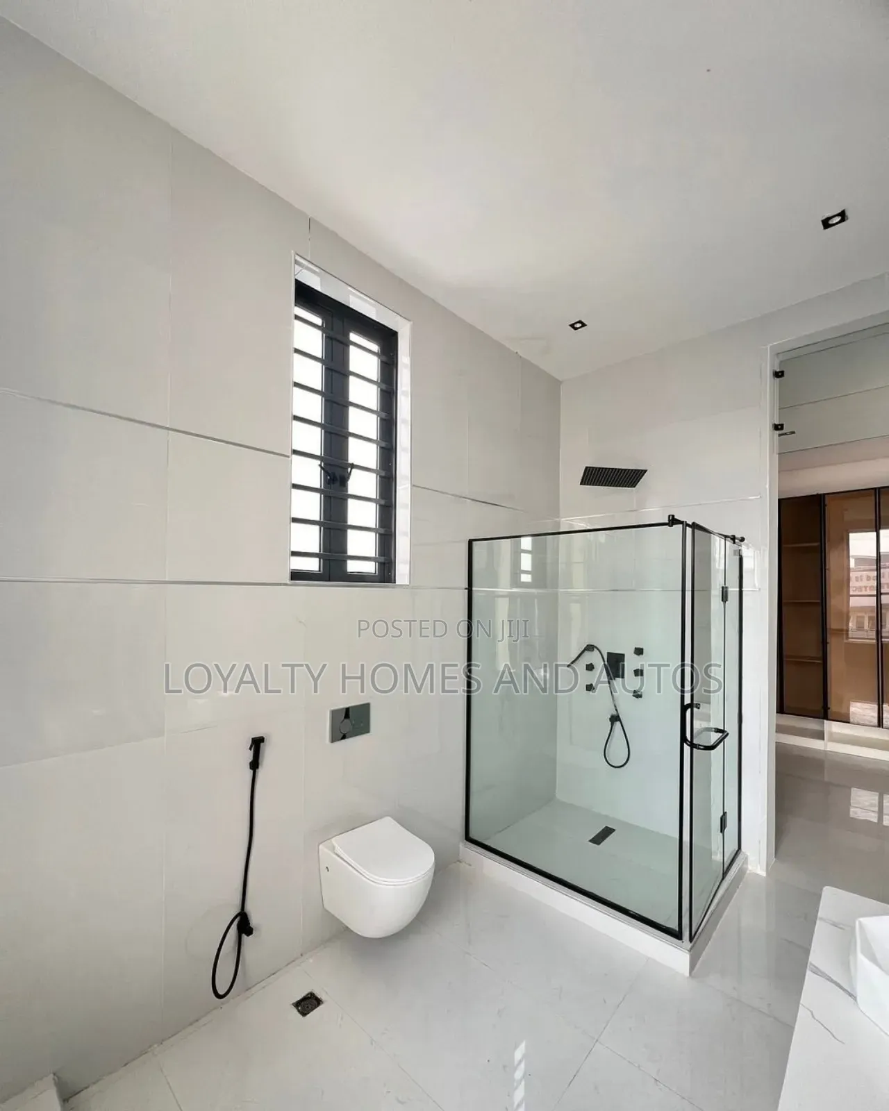 5bdrm Duplex in Ajah Lagos Island for sale in Ajah