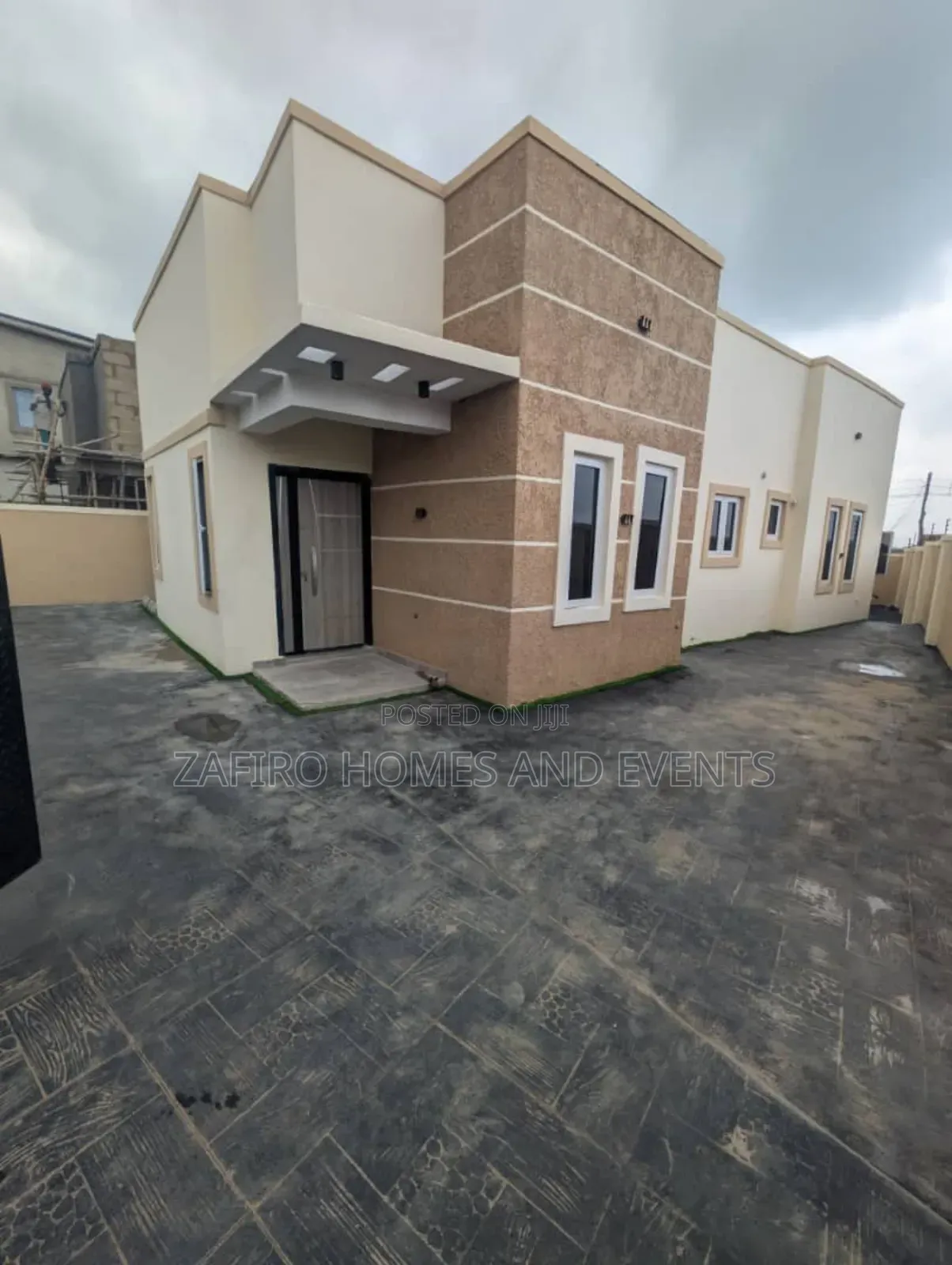 3bdrm Bungalow in Harmony Estate, Ibadan for sale in Ibadan