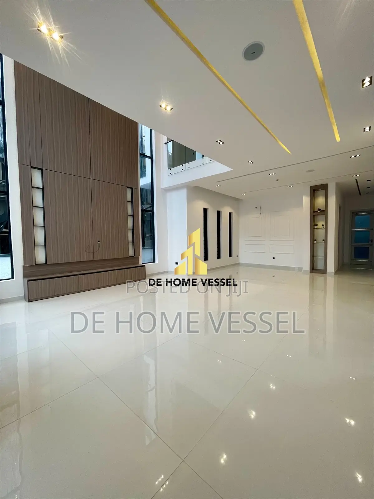 5bdrm Duplex in Lekki for sale in Lekki