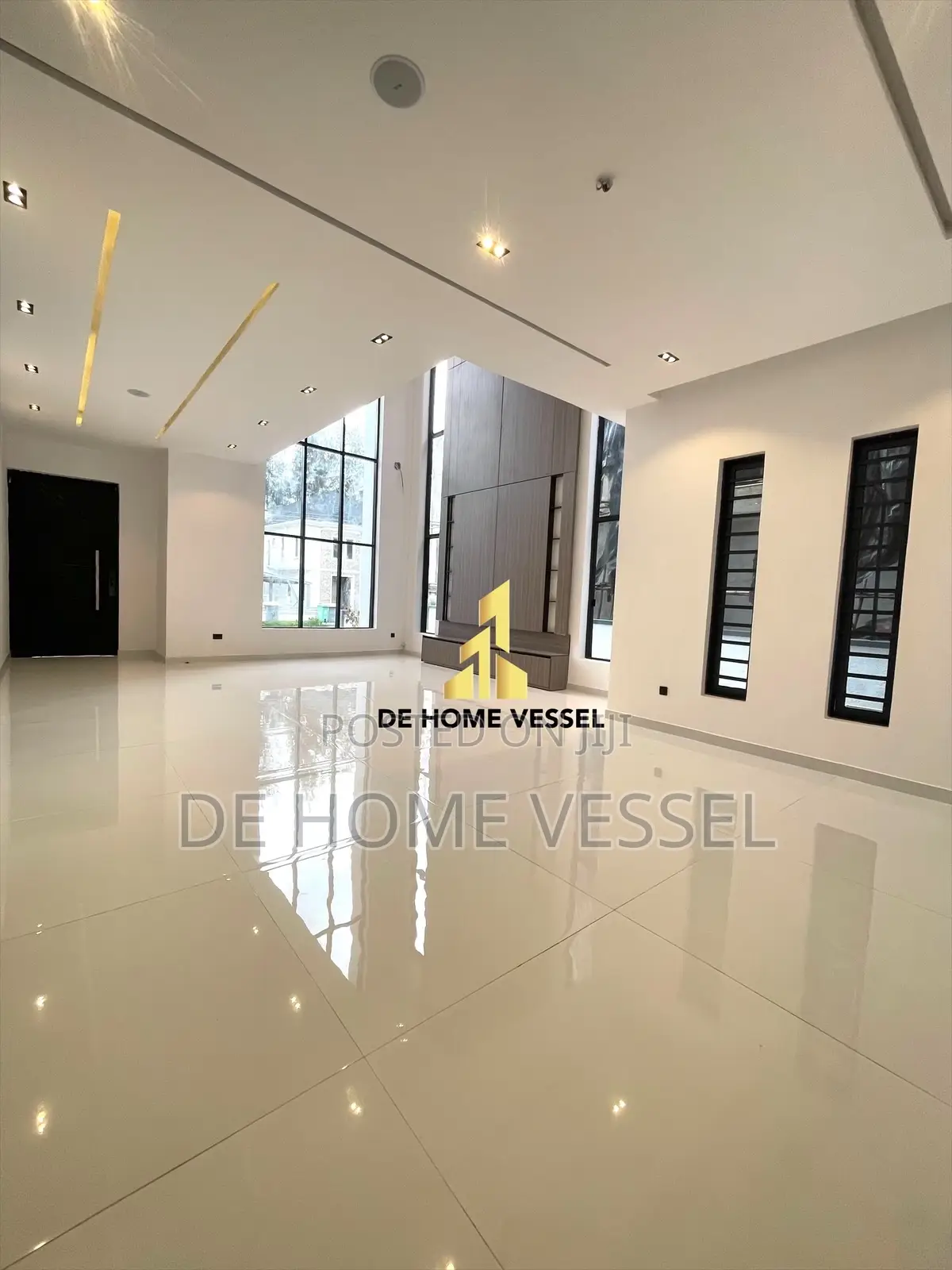 5bdrm Duplex in Lekki for sale in Lekki