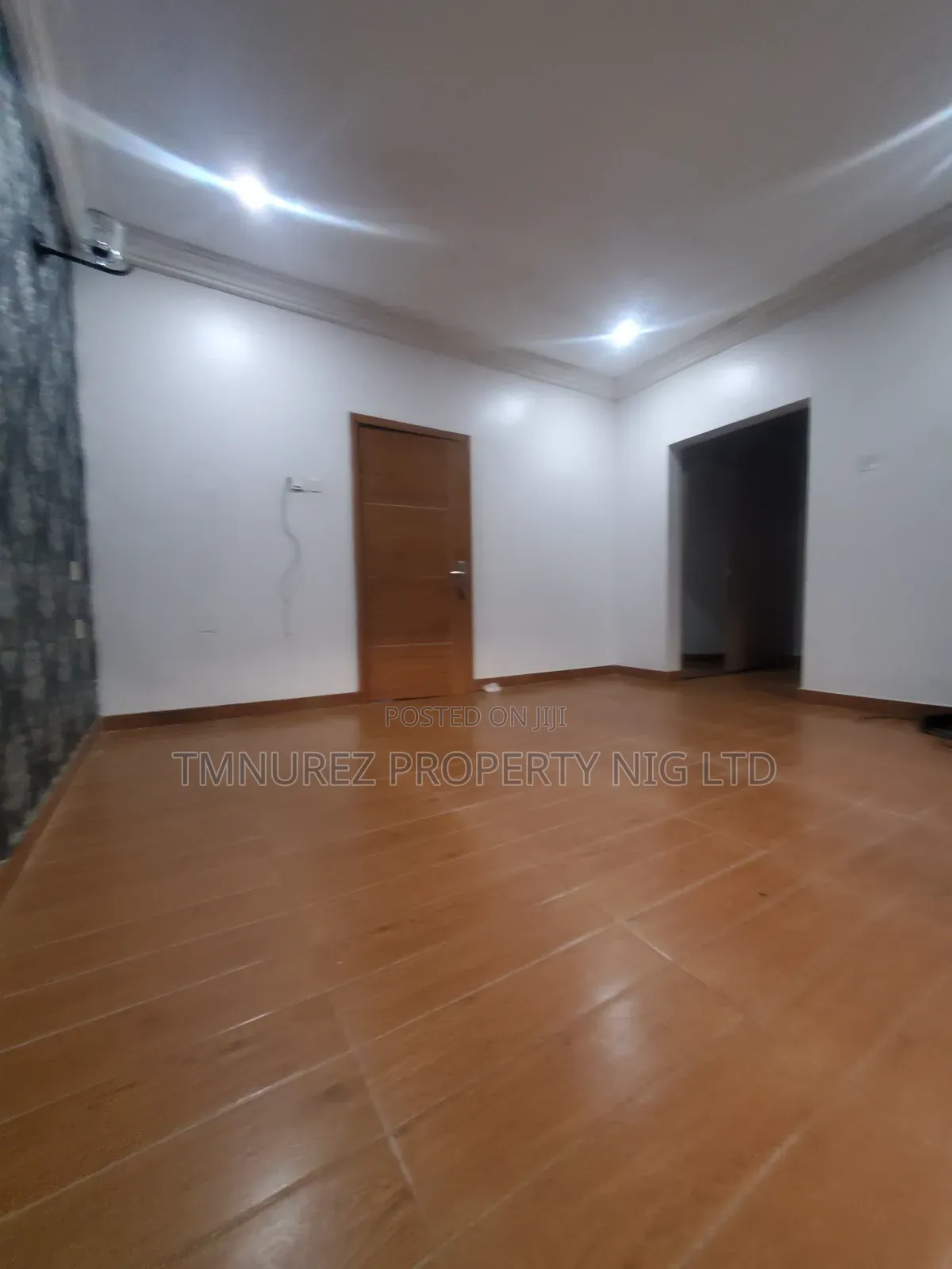 Studio Apartment in Chevron Estate for rent in Chevron