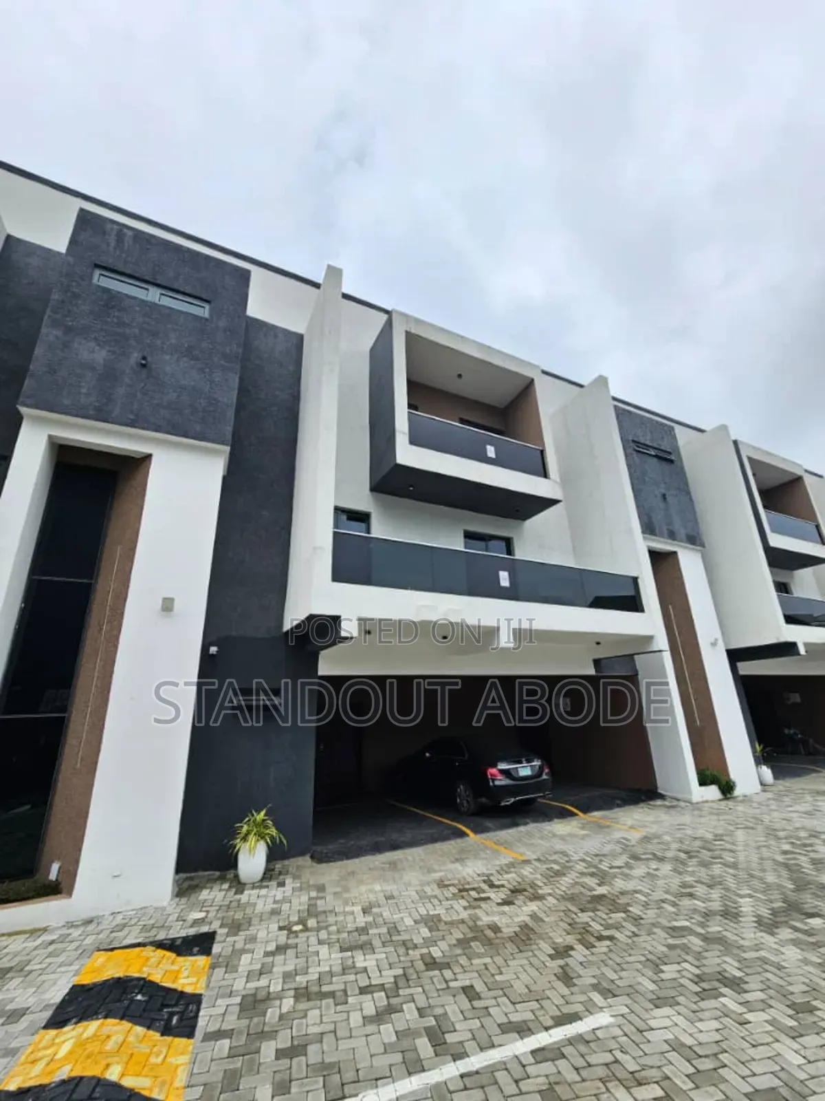 2bdrm Apartment in Estate, Ikate for sale in Ikate