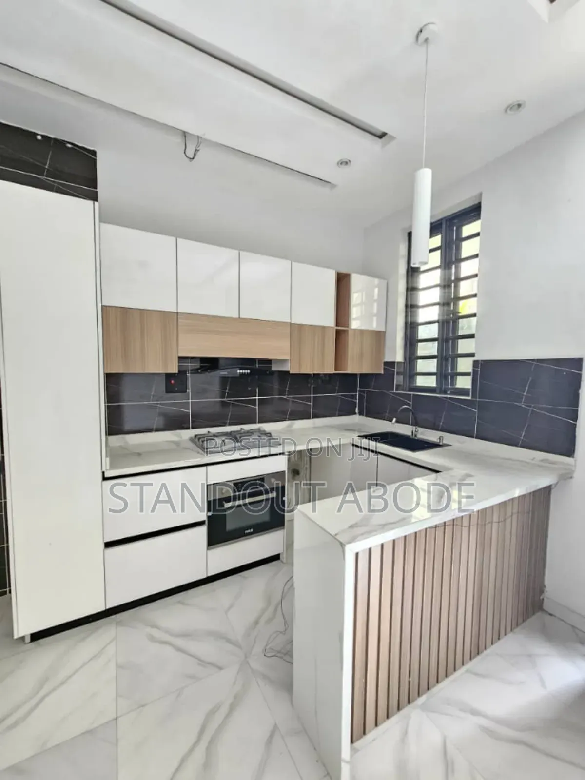 2bdrm Apartment in Estate, Ikate for sale in Ikate