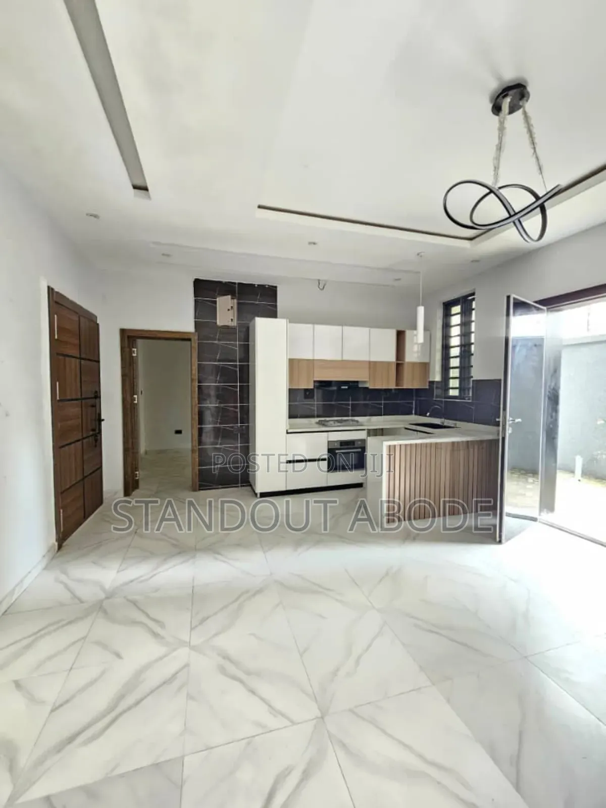 2bdrm Apartment in Estate, Ikate for sale in Ikate