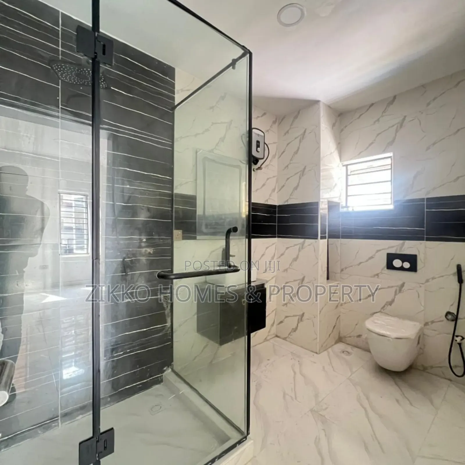 2bdrm Duplex in Lekki for sale in Lekki