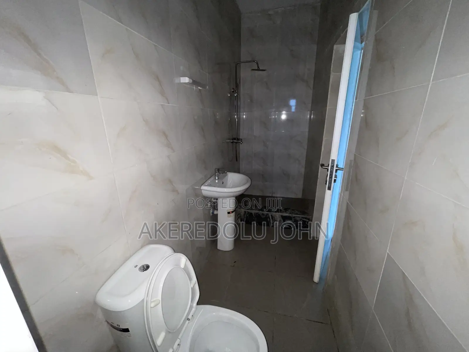 3bdrm Block of Flats in Jahi for rent in Jahi