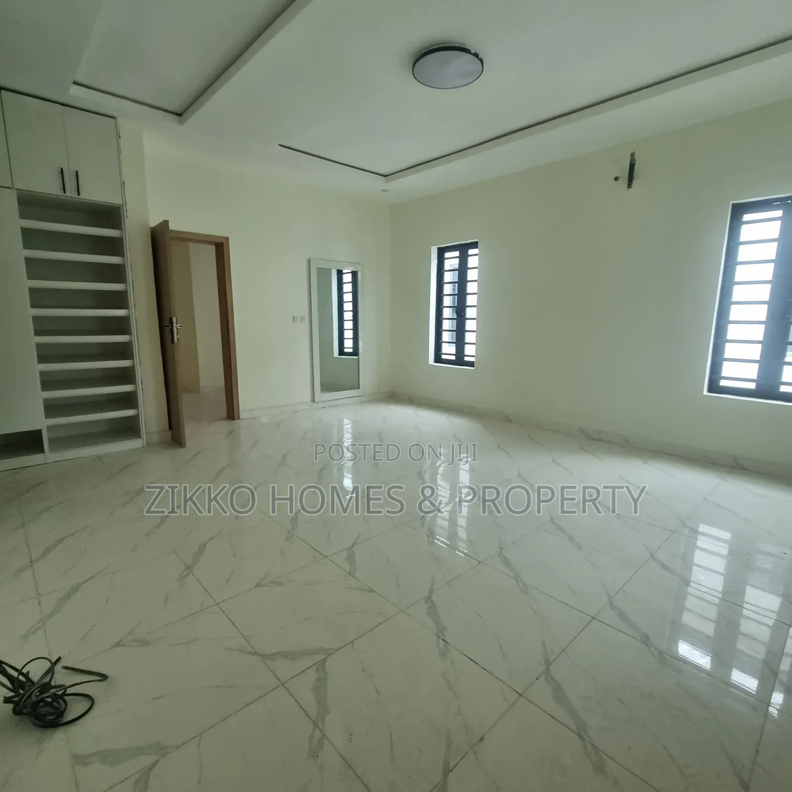 4bdrm Duplex in Harris Drive, Lekki for sale in Lekki