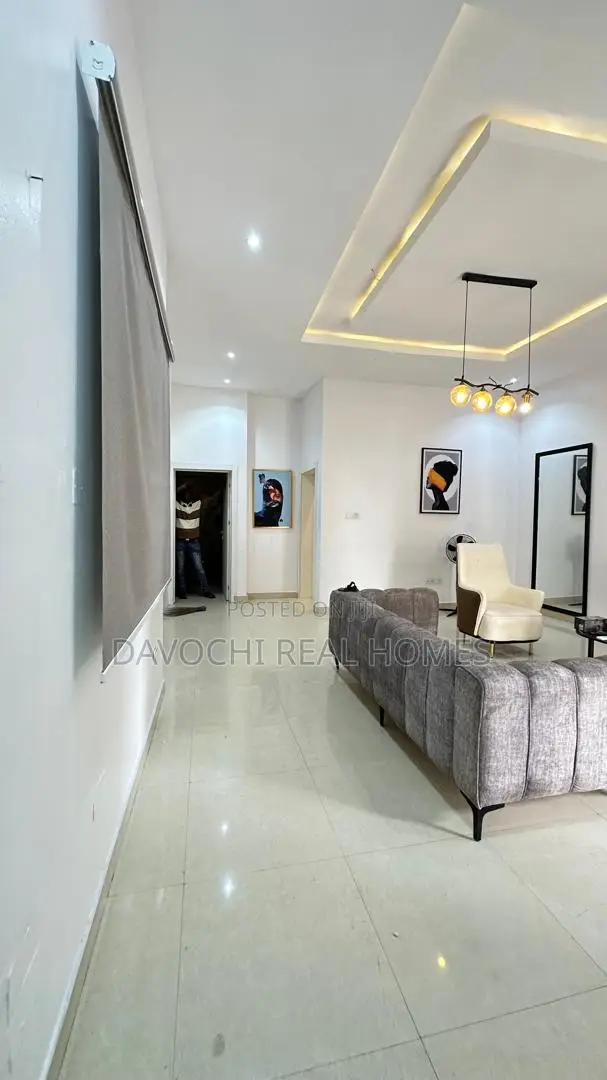 4bdrm Duplex in Orchid Road, Lekki Phase 2 for rent in Lekki Phase 2