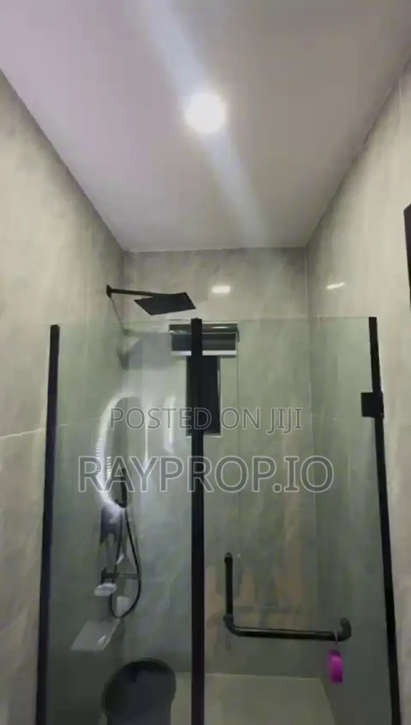 638999qs - 2 Bedroom Shortlet in Ikata Lekki in Ikate