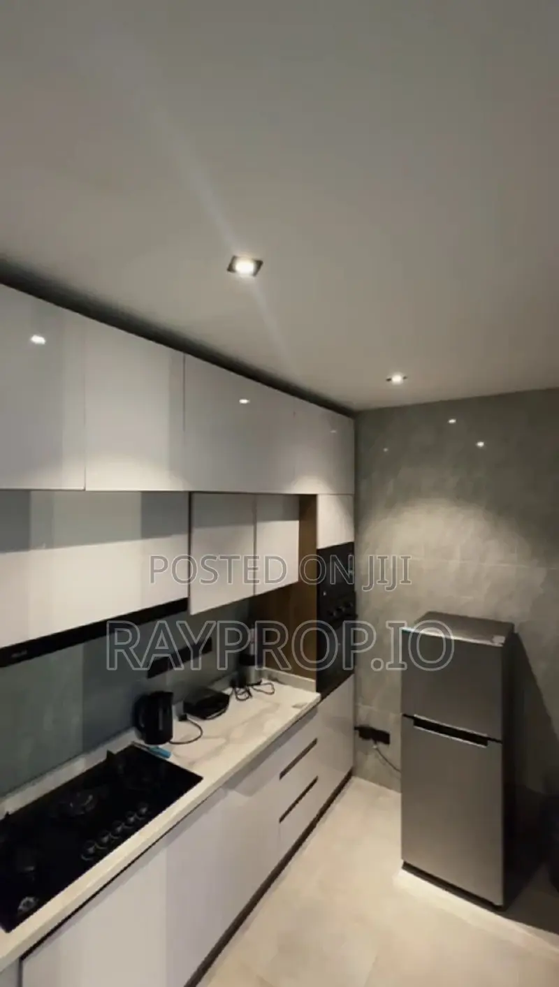 638999qs - 2 Bedroom Shortlet in Ikata Lekki in Ikate