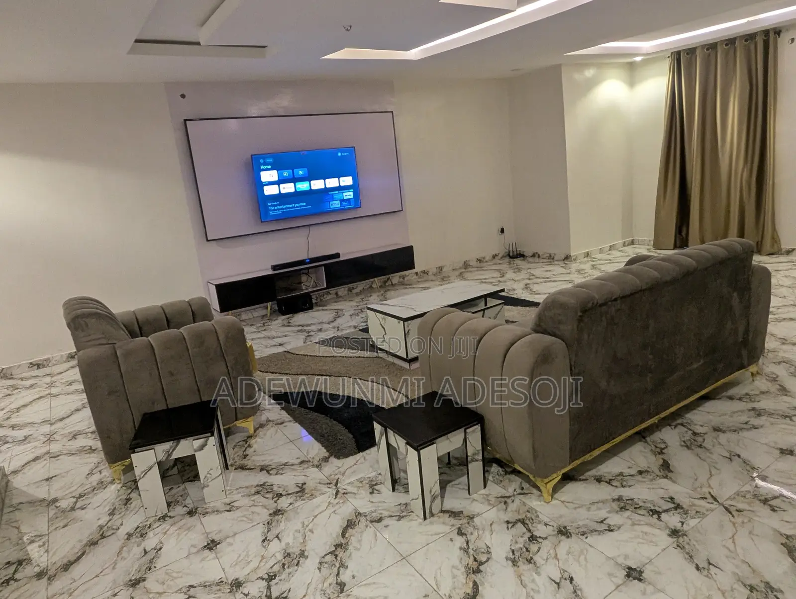 Spacious 1 Bed in Oko-Oba
