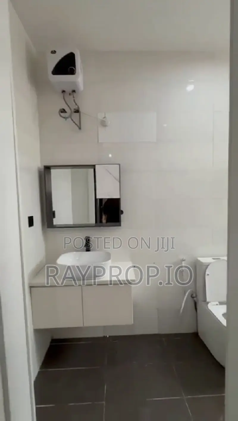 072371io - Stylish 2 Bedroom Shortlet in Lekki Phase 1 in Lekki Phase 1
