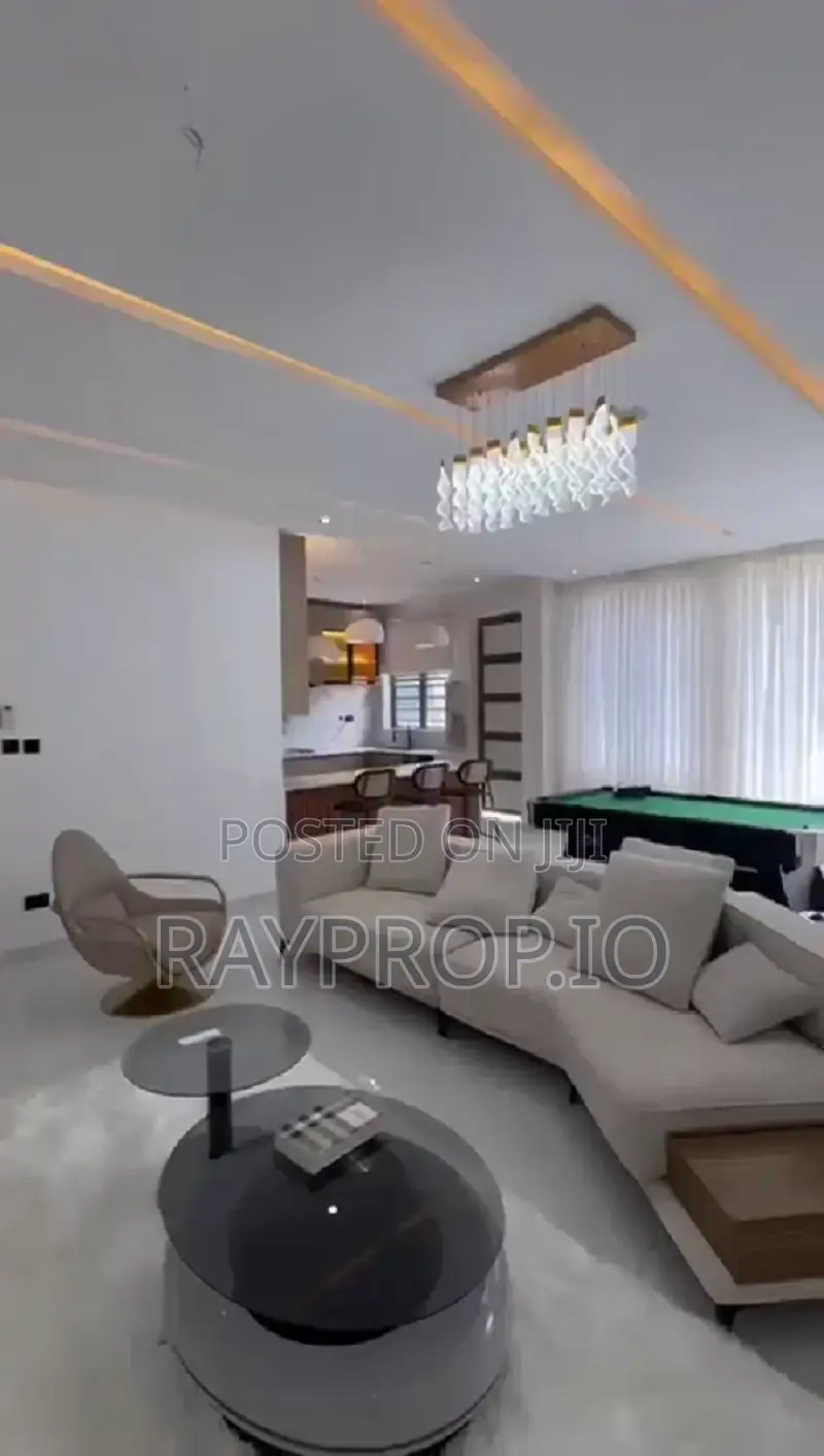 072371io - Stylish 2 Bedroom Shortlet in Lekki Phase 1 in Lekki Phase 1