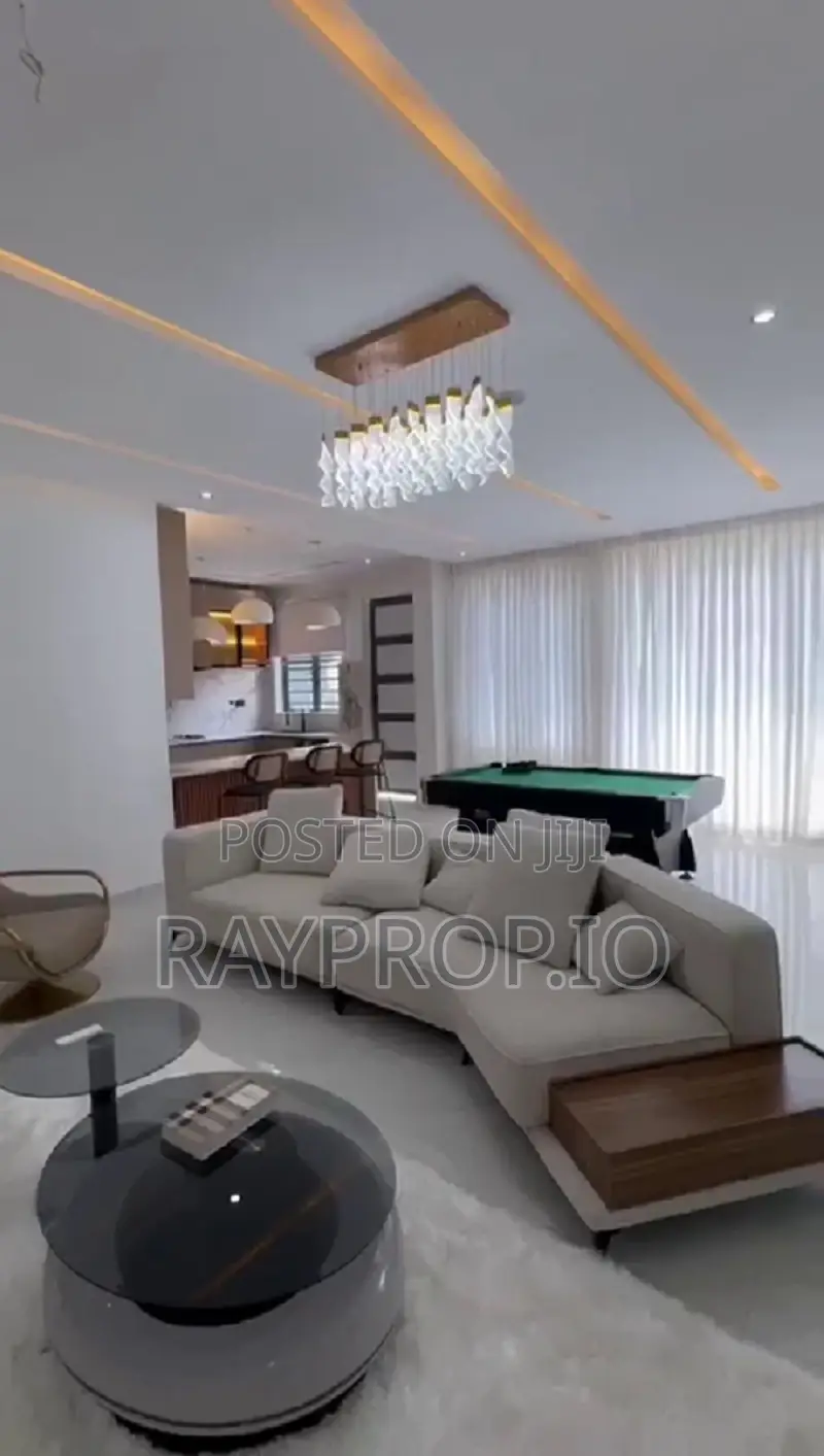 072371io - Stylish 2 Bedroom Shortlet in Lekki Phase 1 in Lekki Phase 1