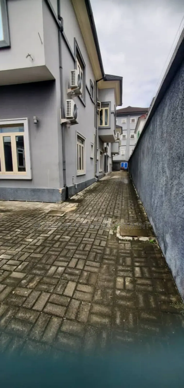 2bdrm Block of Flats in Osapa London, Lekki Phase 1 for rent in Lekki Phase 1