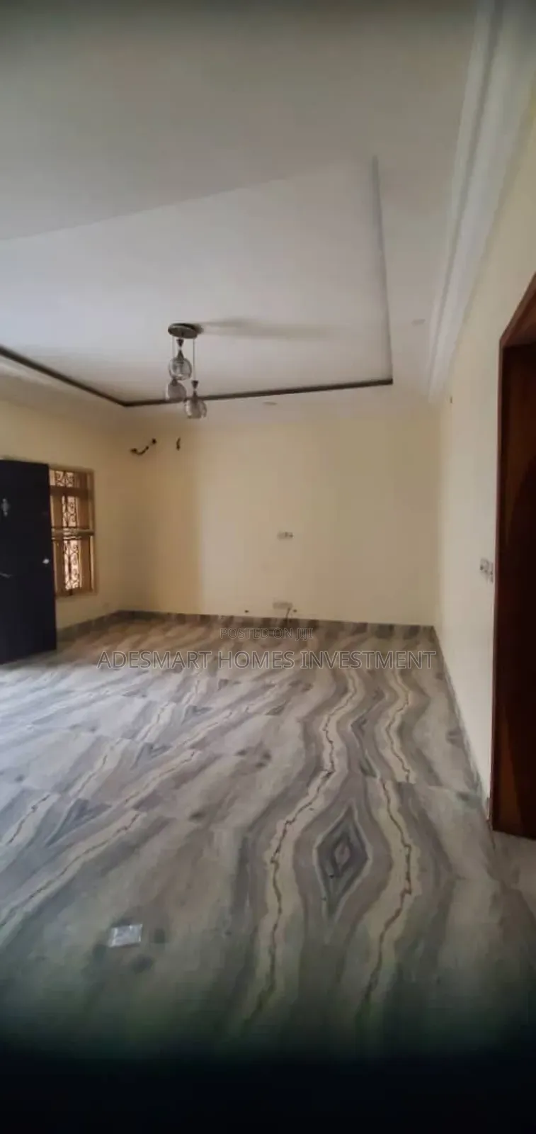 2bdrm Block of Flats in Osapa London, Lekki Phase 1 for rent in Lekki Phase 1