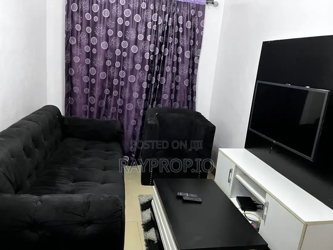 545385vb - 1 Bedroom Shortlet in Ajah in Lekki Gardens Estate