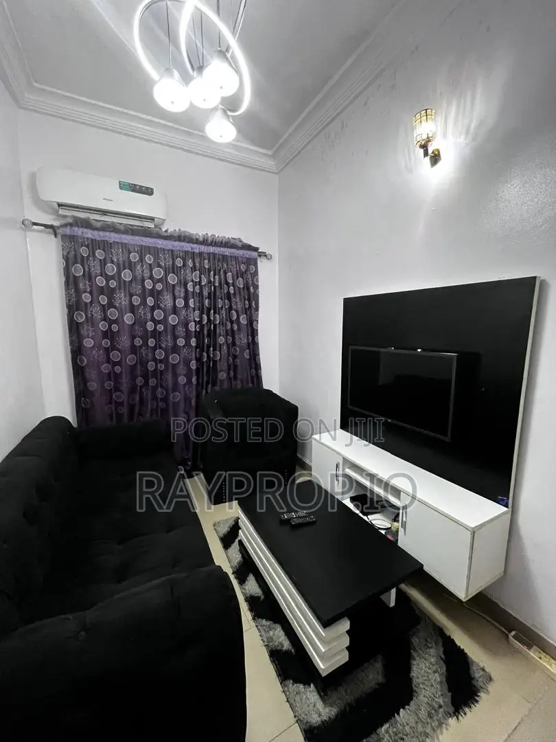 545385vb - 1 Bedroom Shortlet in Ajah in Lekki Gardens Estate
