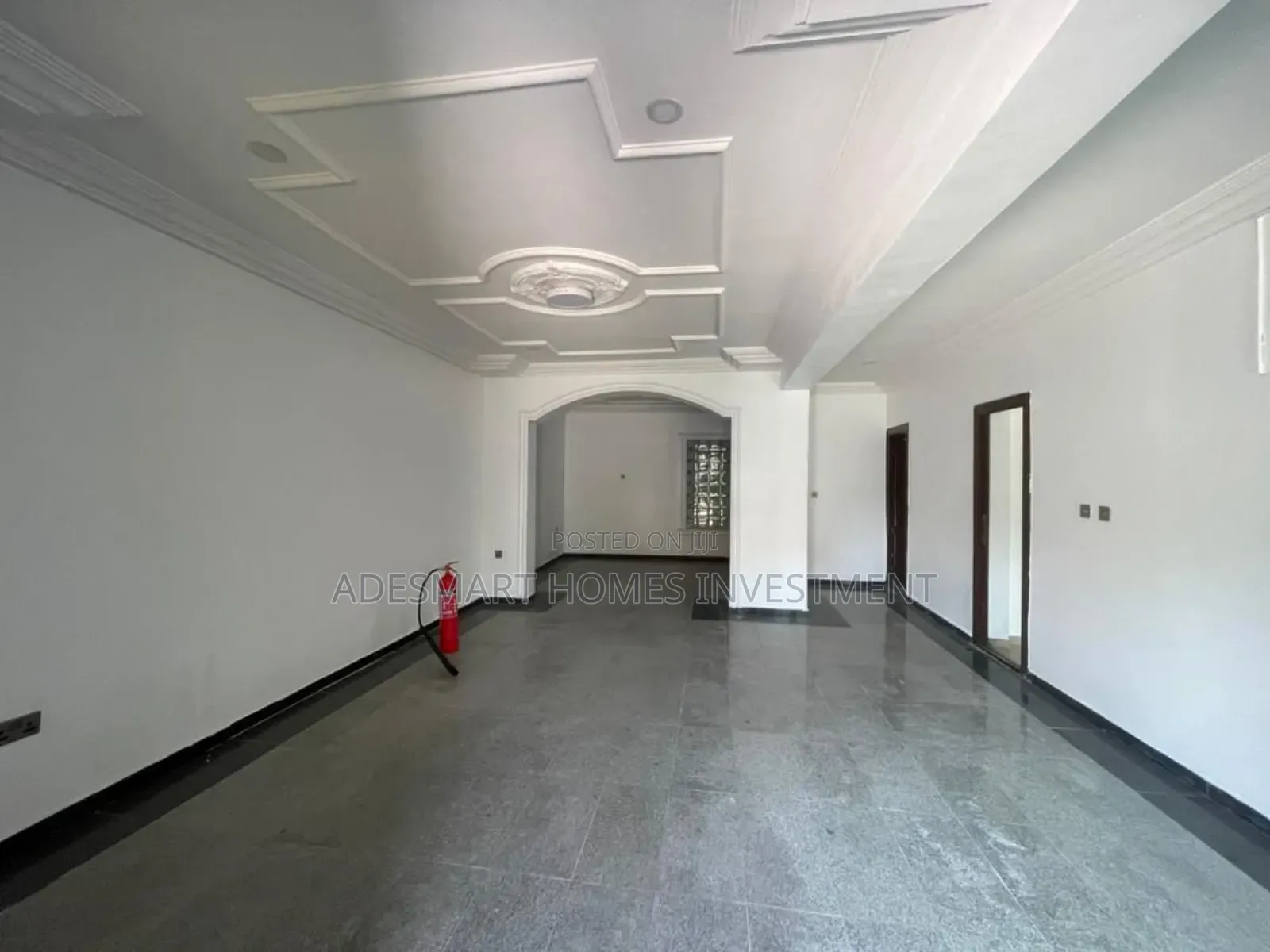 3bdrm Apartment in Lekki Phase 1 for rent in Lekki Phase 1