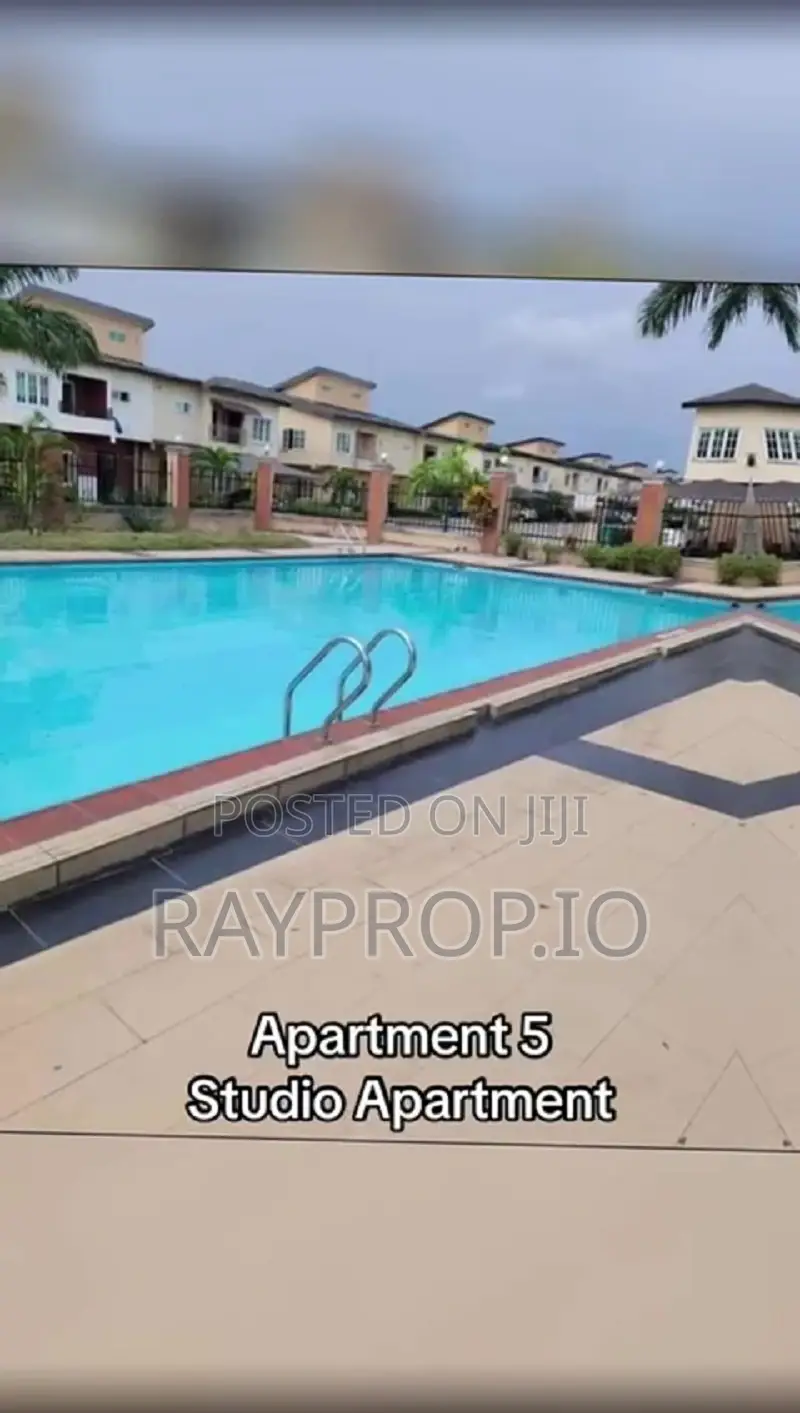 947975mq - Studio Shortlet in Ajah in Lekki Gardens Estate