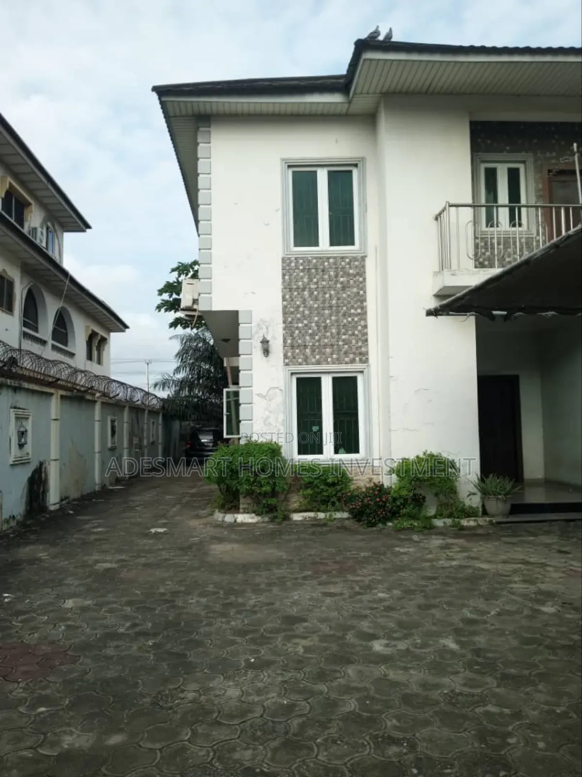 5bdrm Duplex in Off Freedom Way, Lekki Phase 1 for rent in Lekki Phase 1