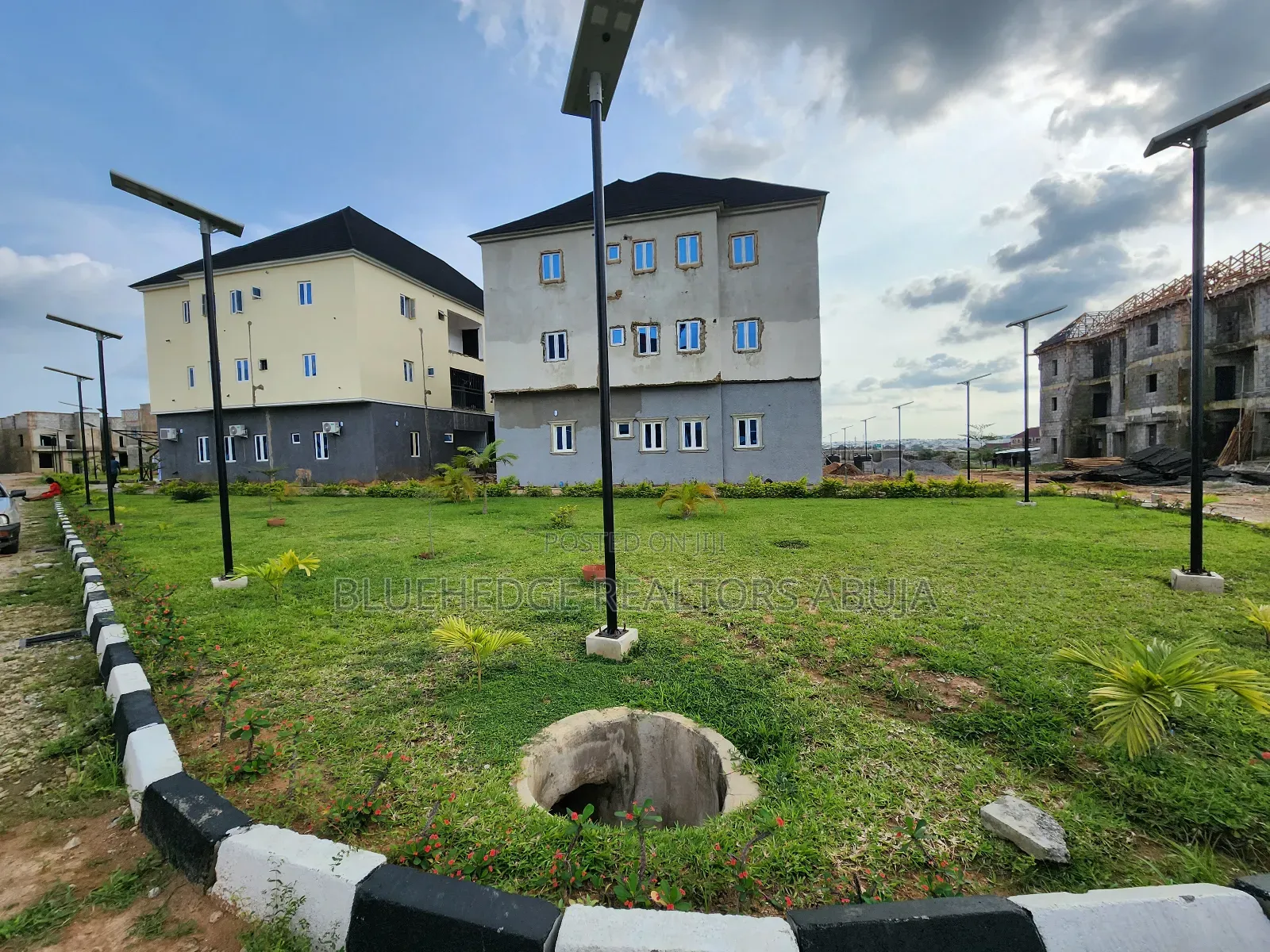 1bdrm Room & Parlour in Kiami for sale in Kiami