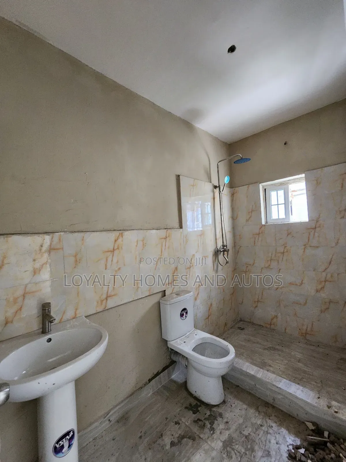 3bdrm Block of Flats in An Estate In Gbagada for sale in Gbagada