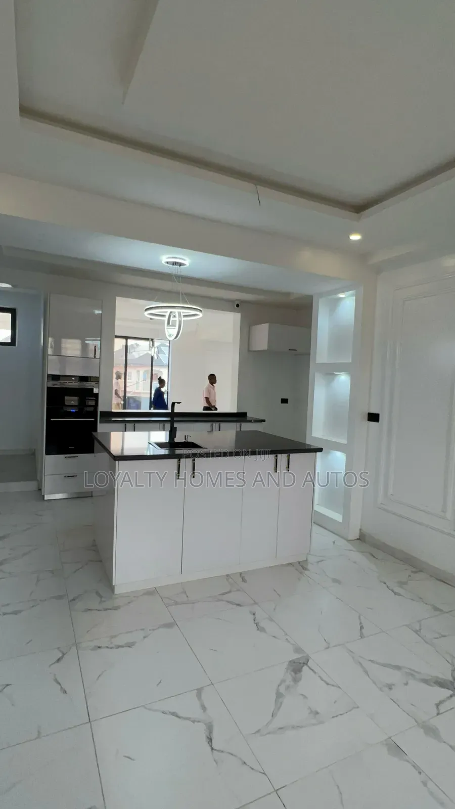 5bdrm Duplex in Omole Phase 1 Ikeja for sale in Ikeja