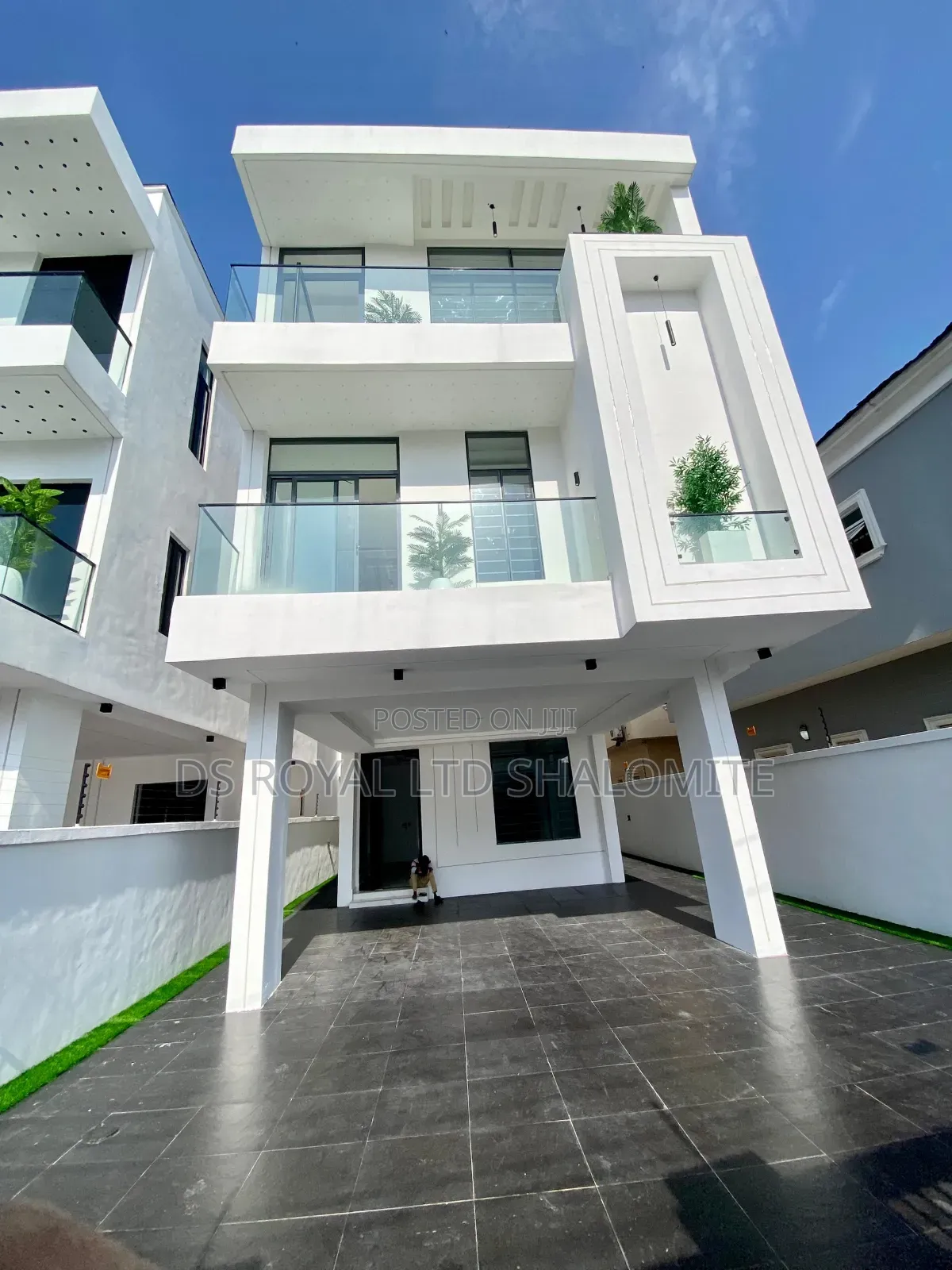 5bdrm Duplex in Lagos Island / Lagos Island for sale in Lagos Island / Lagos Island