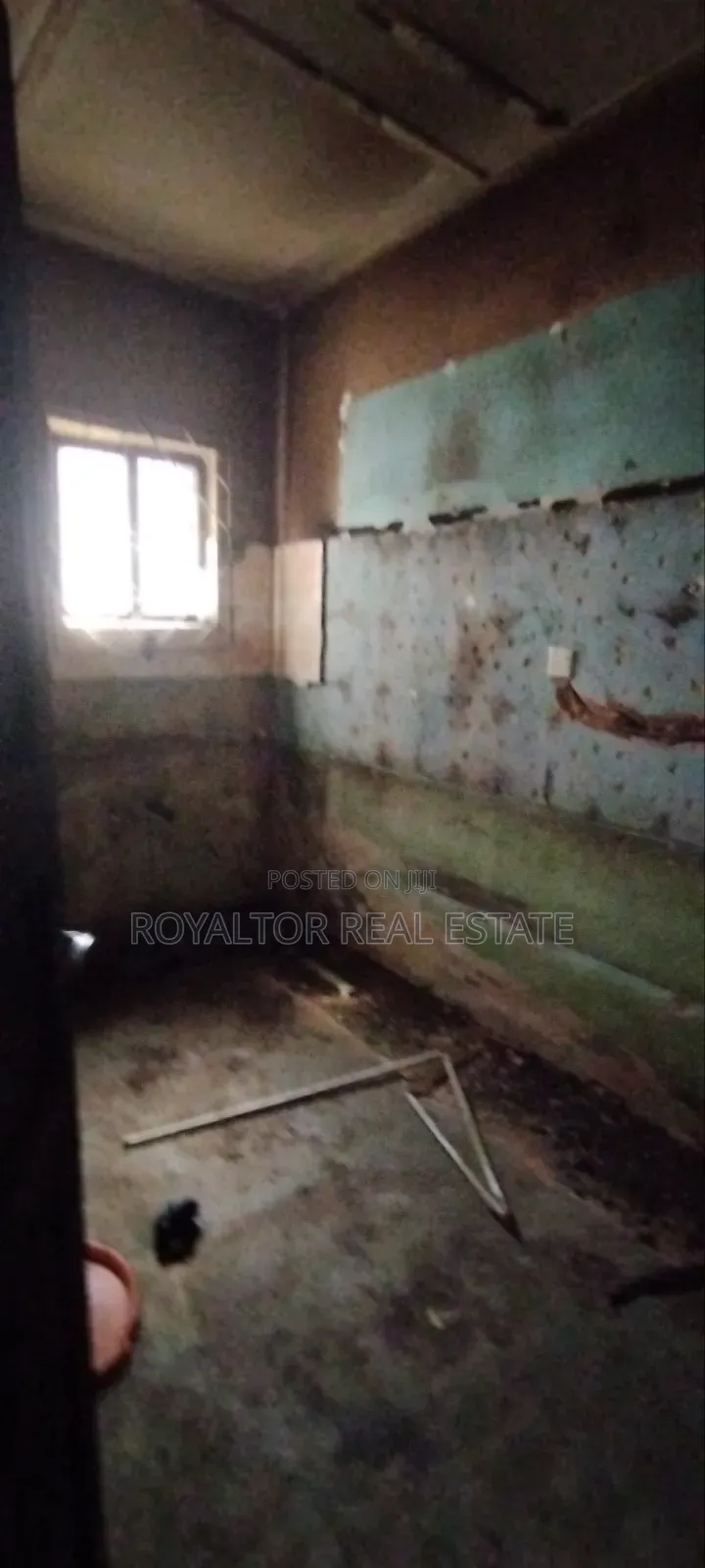 Old 2 Units of 3 Bedroom Apartment for Lease in Benin City