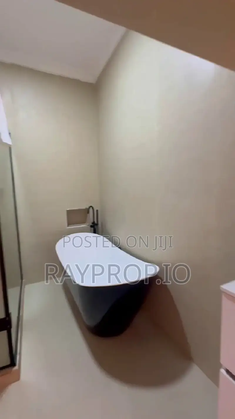 564835ol - 1 Bedroom Shortlet in Ikate Lekki in Ikate
