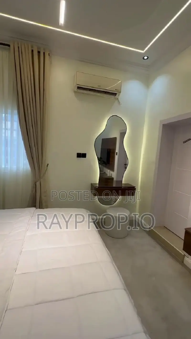 564835ol - 1 Bedroom Shortlet in Ikate Lekki in Ikate
