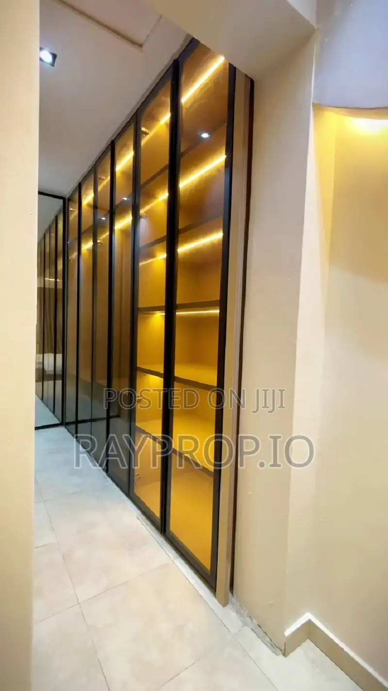 777130va - 3 Bedroom Shortlet in Lekki Phase 1 in Lekki Phase 1