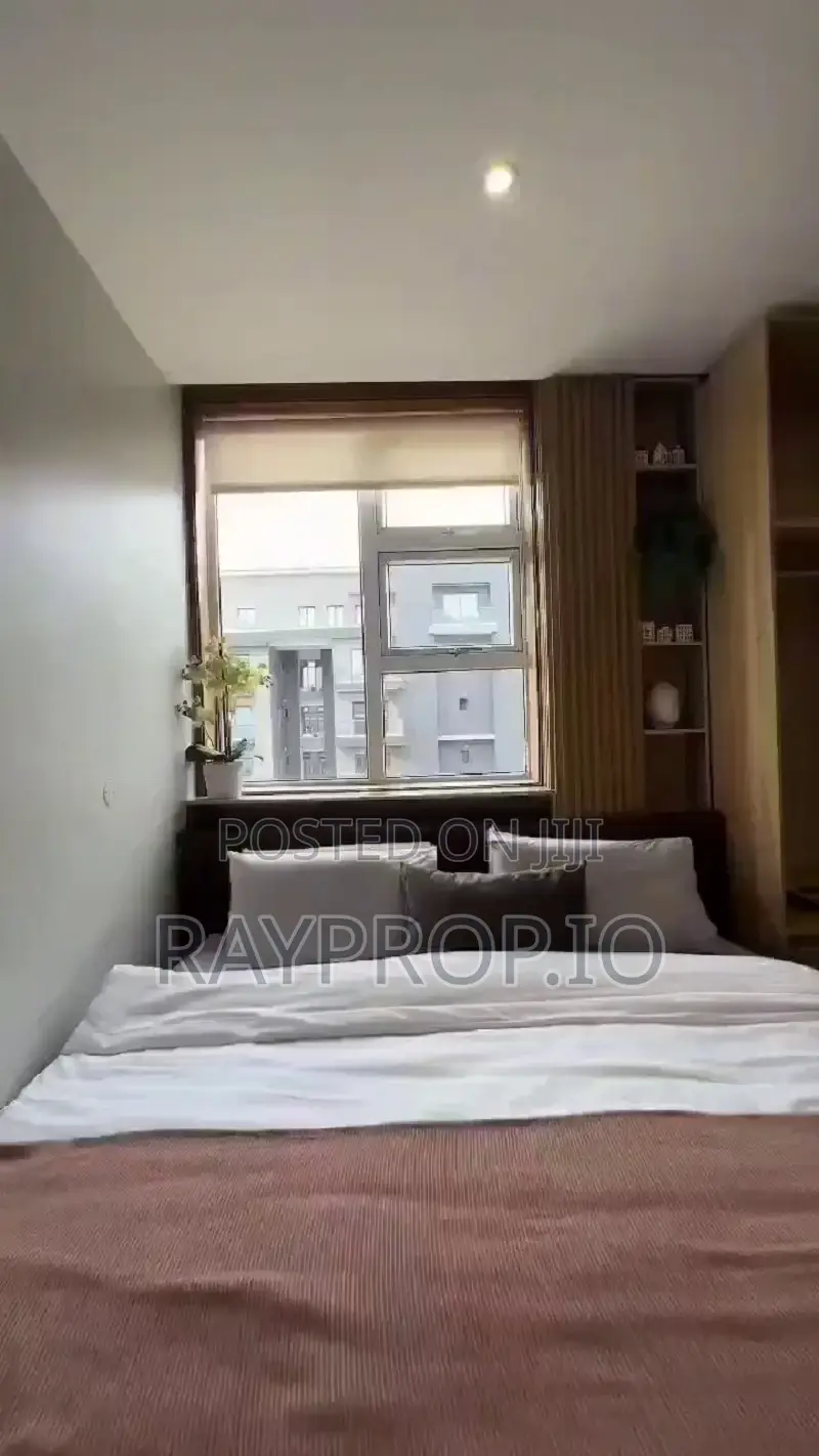 113948uh - 1 Bedroom Shortlet in Lekki Phase 1 in Lekki Phase 1