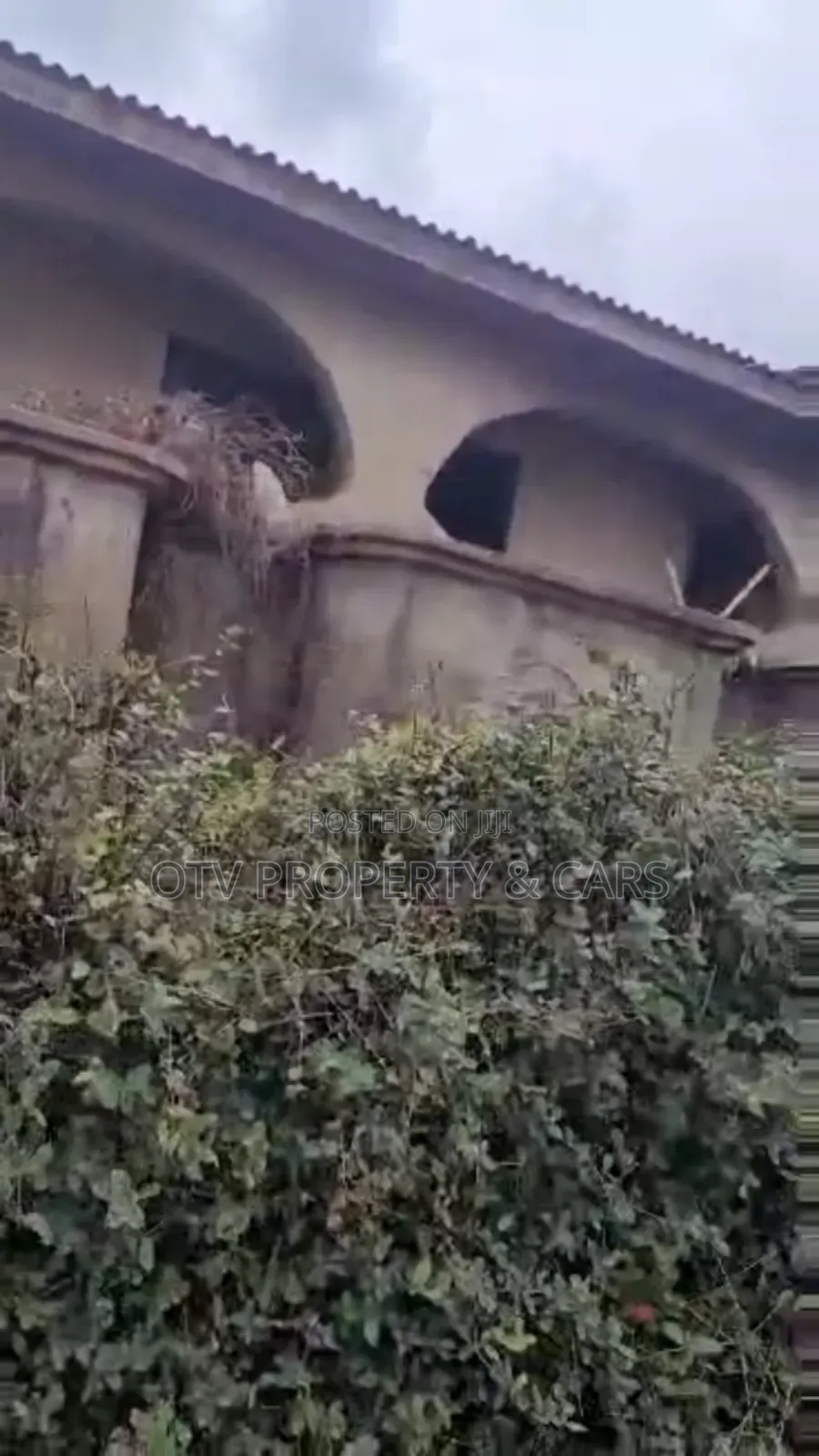 8bdrm Duplex in Akobo for sale in Akobo
